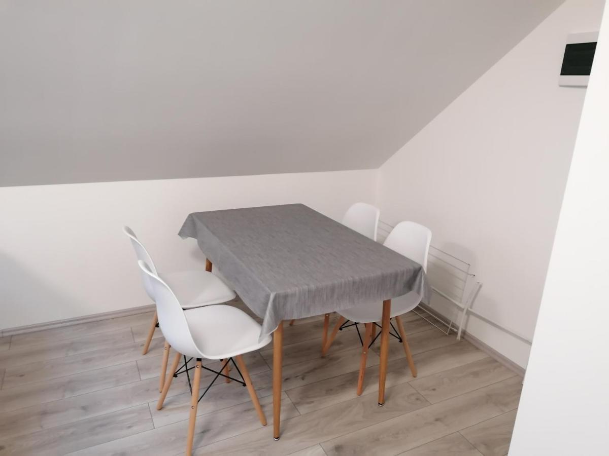 Mohacs Apartman Exterior foto